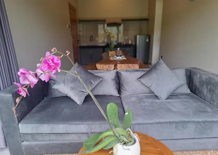 Mayura Bali Hotel 3*